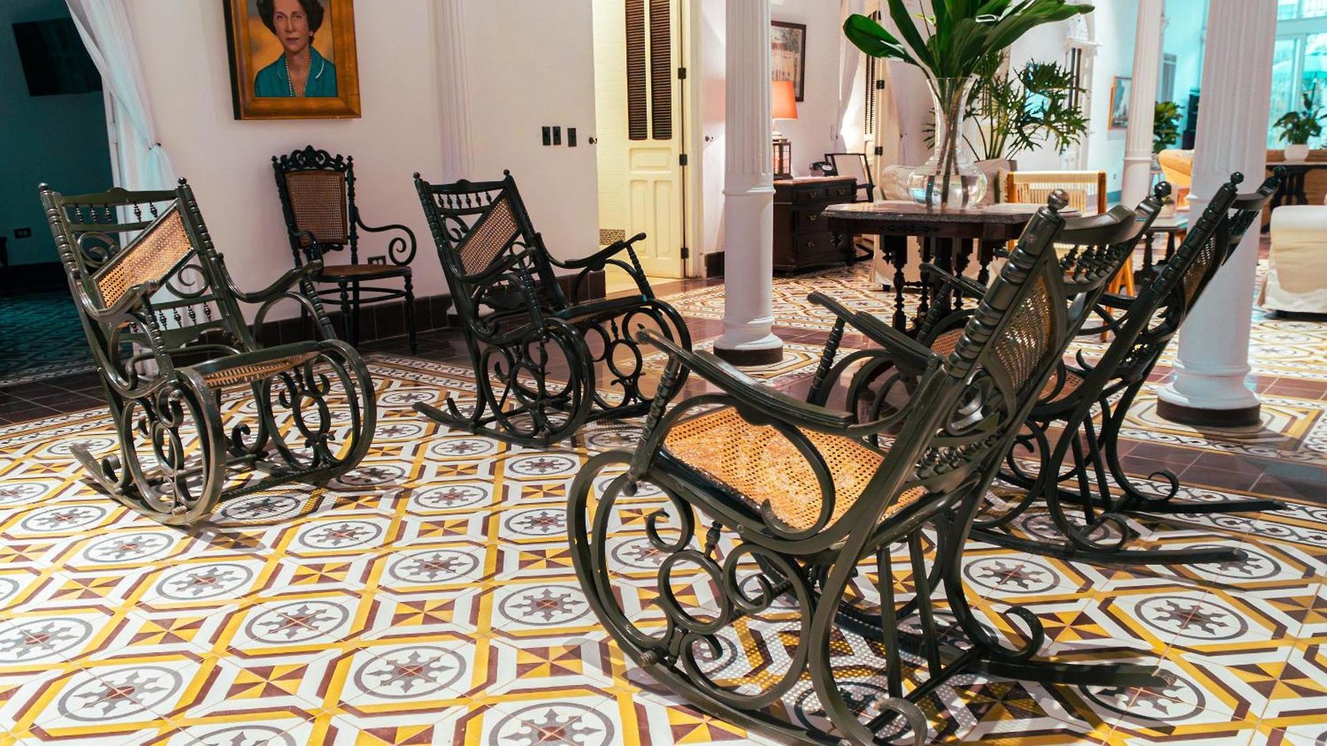 Villa Casa Niza - Colonial House *
