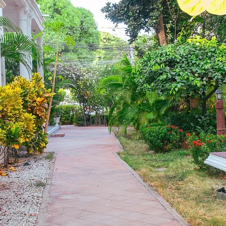 Casa Niza - Colonial House