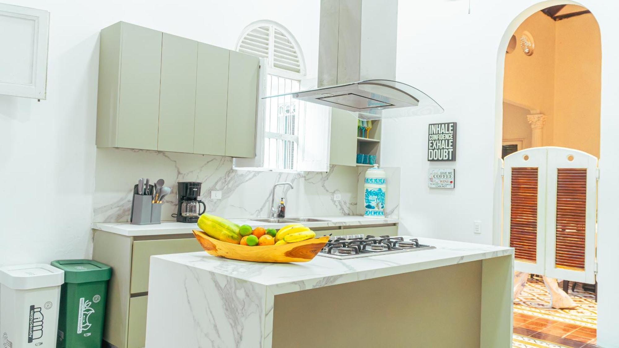 Villa Casa Niza - Colonial House